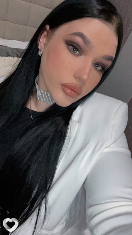 Алина