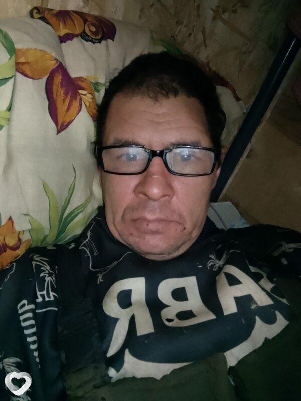 Толя