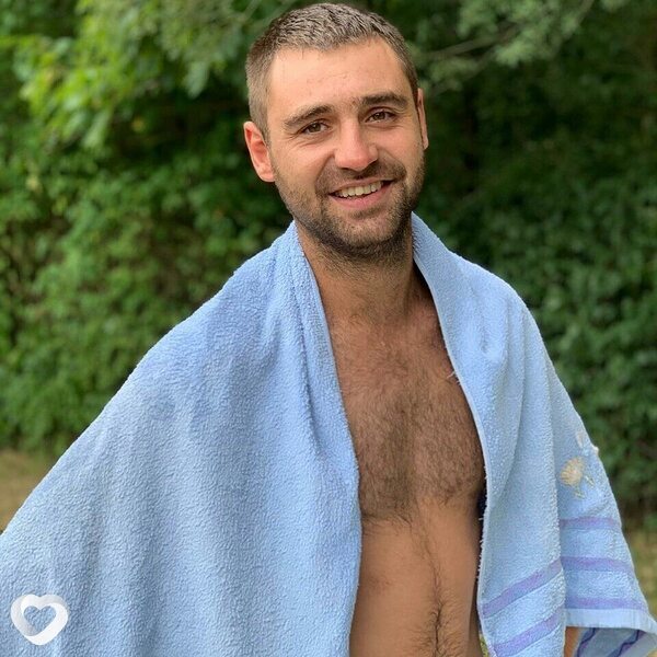 Женя