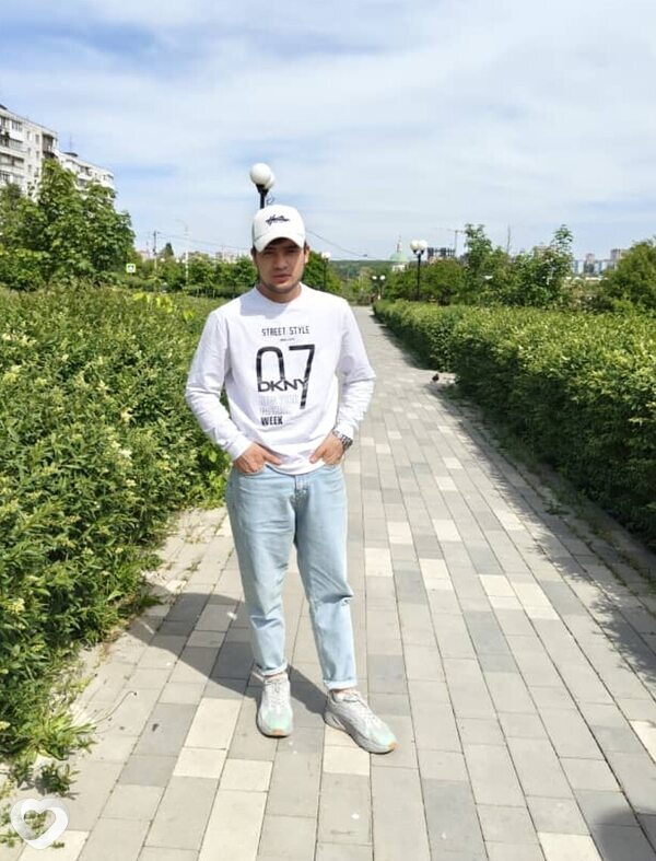 Виктор