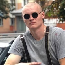 Валя