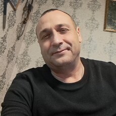 Харитон
