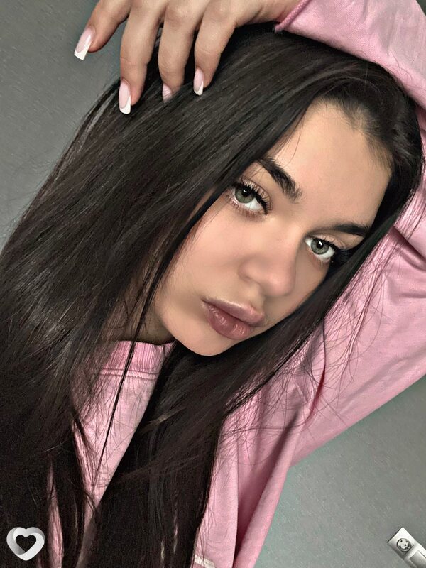Юля