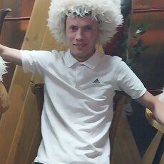 Артём