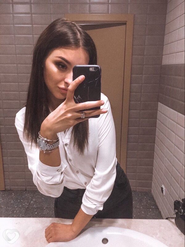 Мила