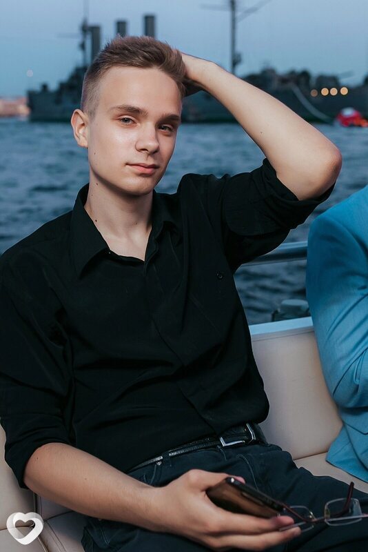 Андрей