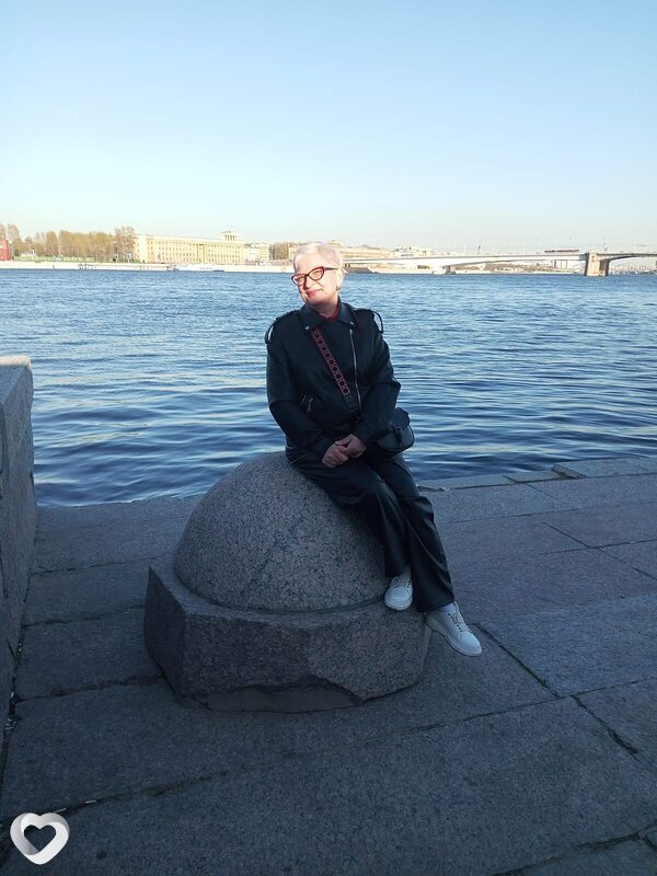 Элеонора