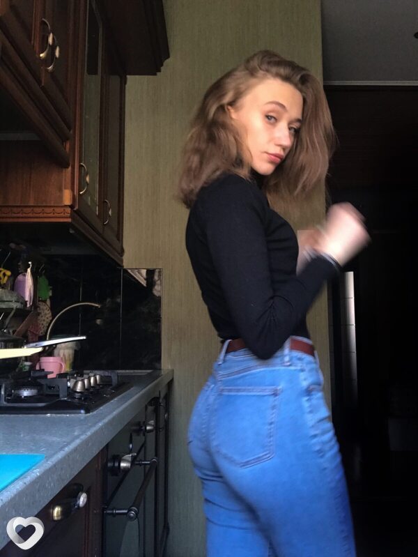Валя
