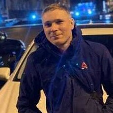 Артём