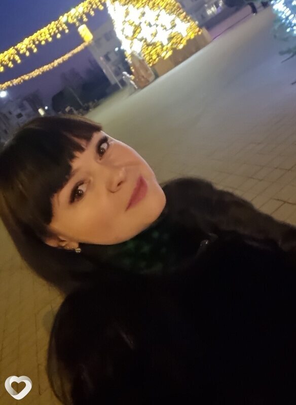 Яна