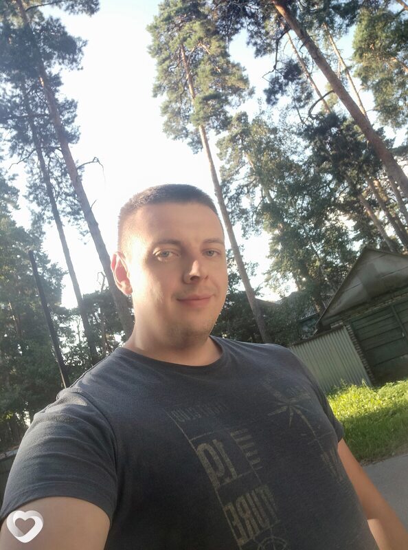 Толя