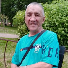 Артём