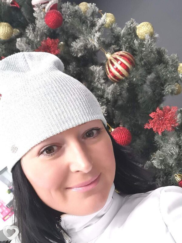 Полина