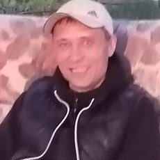 Артём
