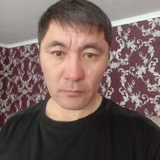 Максим