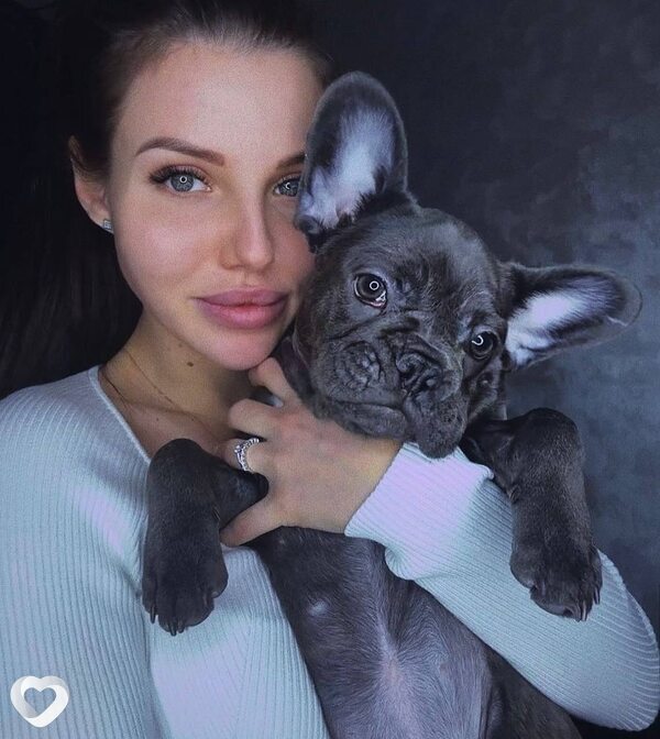 Ева