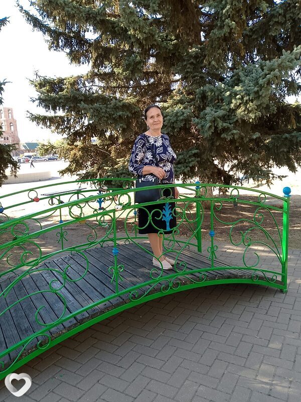 Элеонора