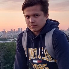 Максим