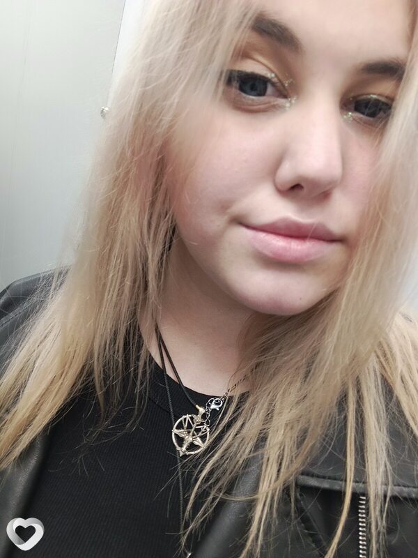 Мила