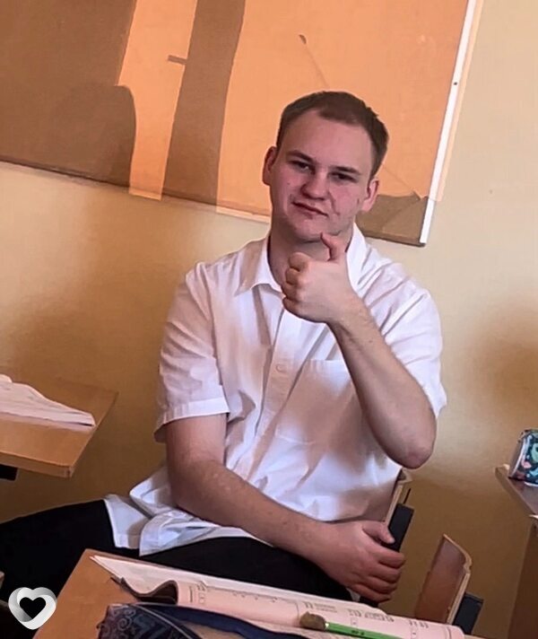 Лёня