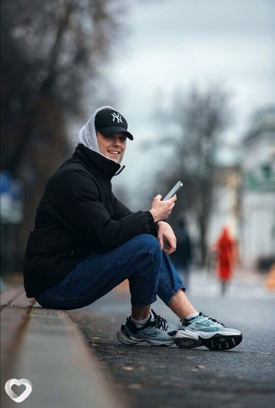Вася