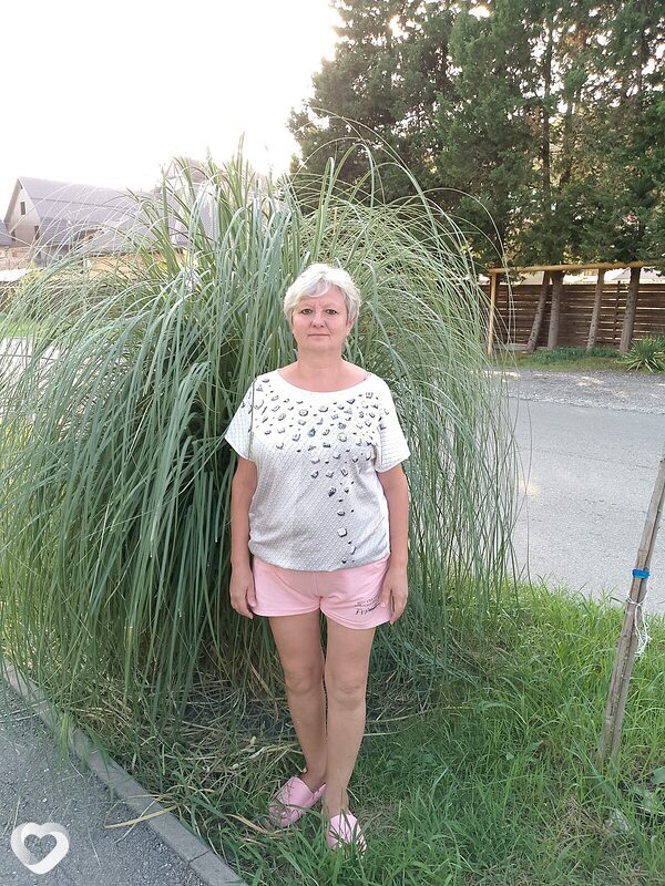 Полина