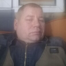 Артём