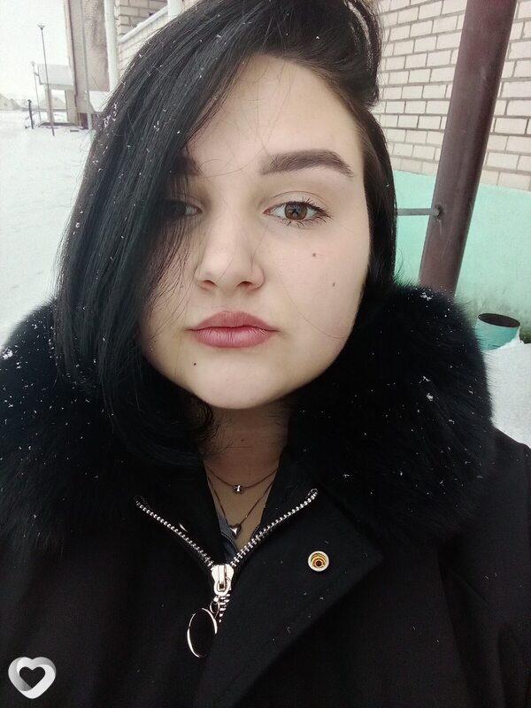 Аня