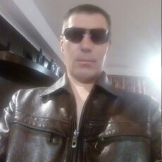 Валя
