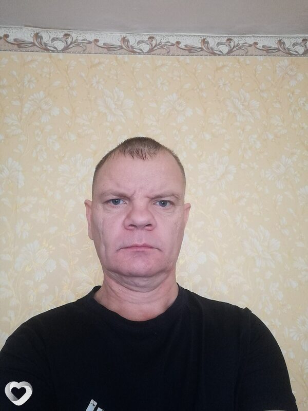 Артём