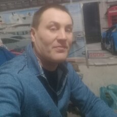 Толя