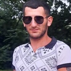 Ян