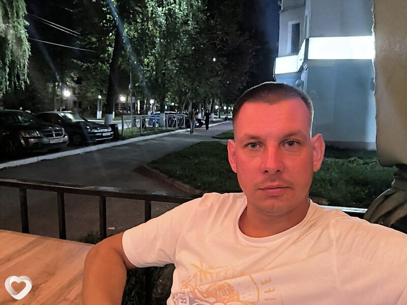 Толя