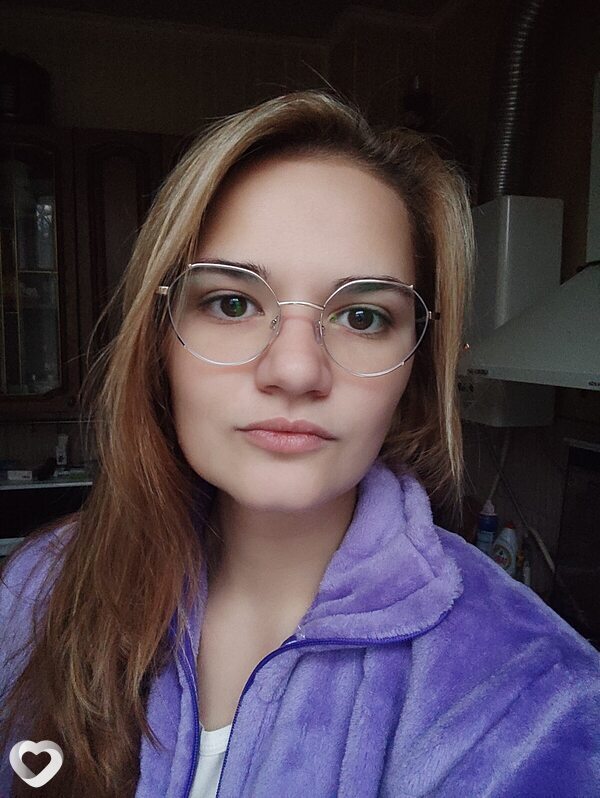 Катя