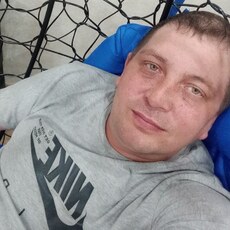 Артём
