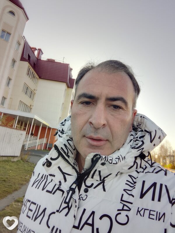 Толя