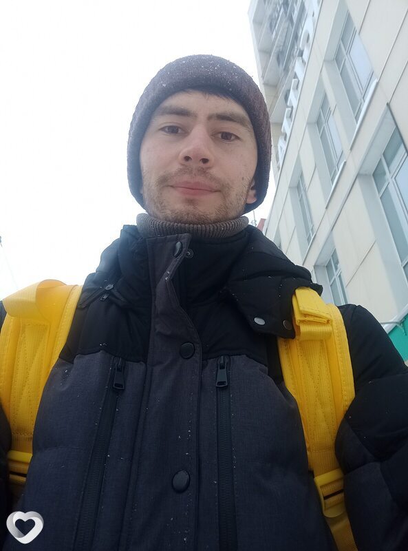 Артём