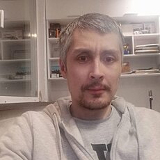 Толя