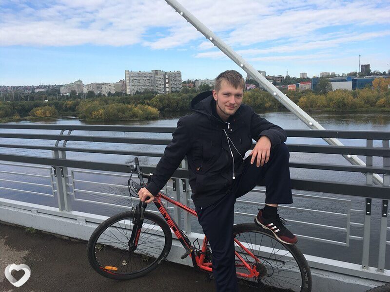 Лёня