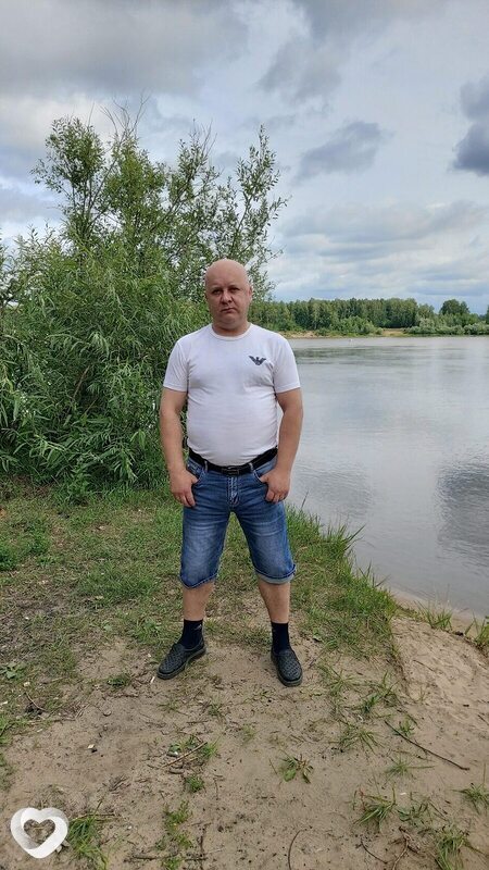Артём