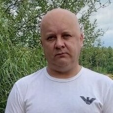 Артём