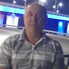 Юрий