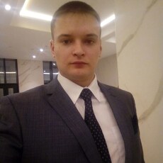 Артём