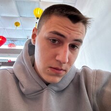 Лёня
