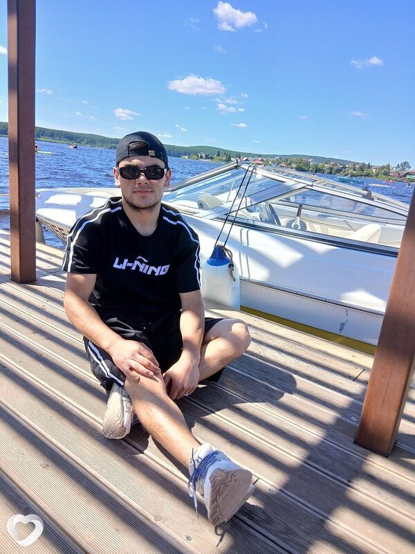 Виктор