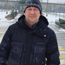 Артём