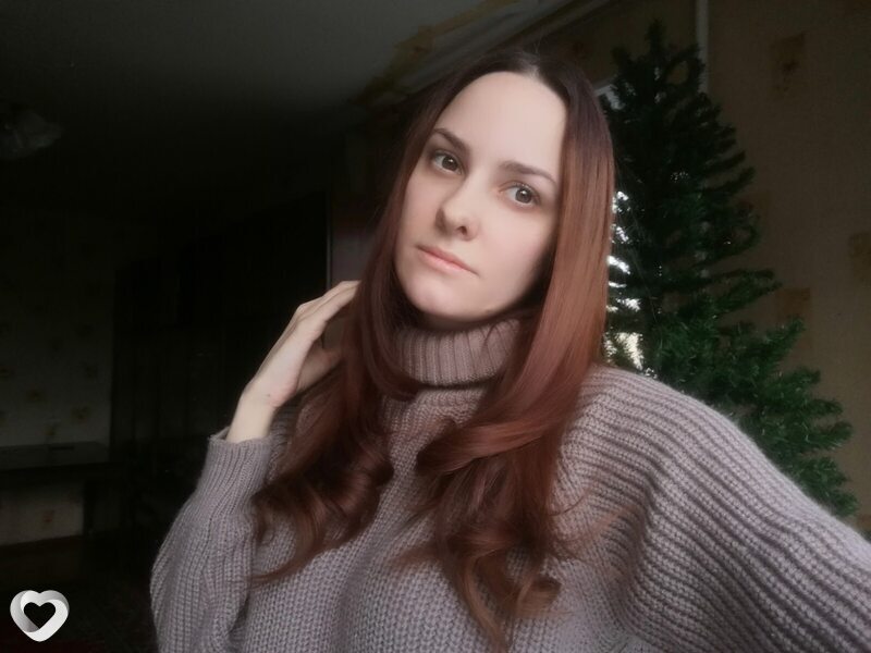 Оля